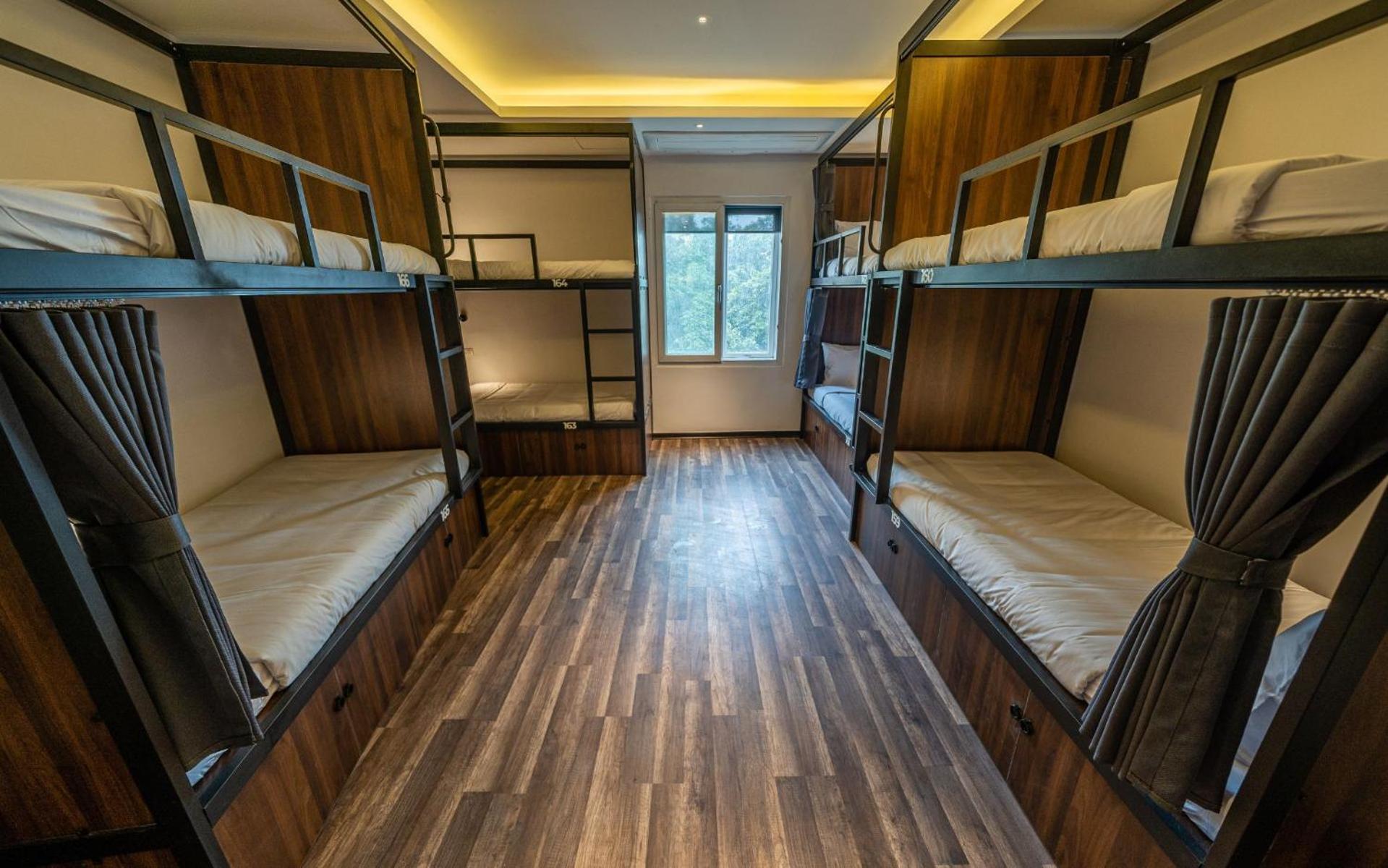 Mad Monkey Hanoi Hostel Dış mekan fotoğraf
